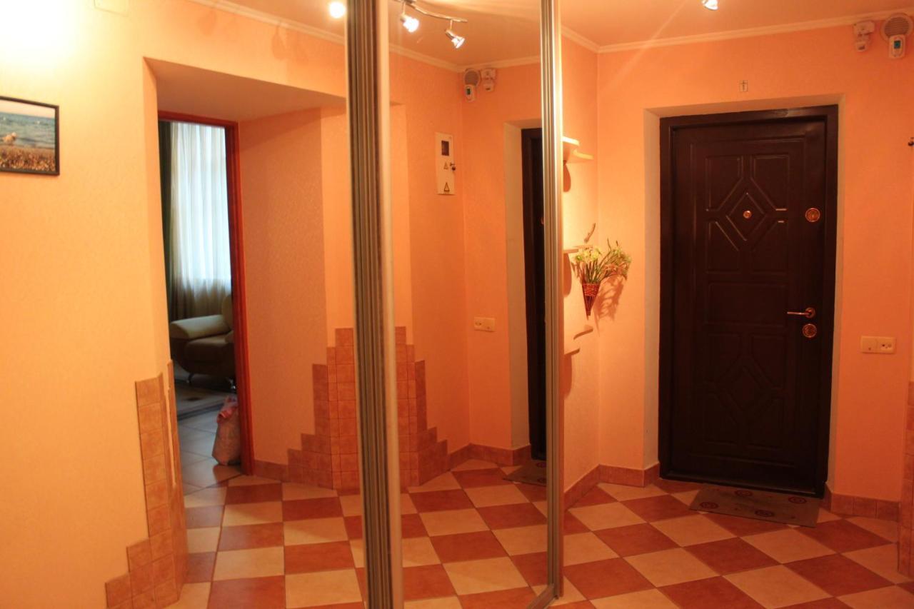 Apart-Hotel On Preobrajenskaya 24 โอเดสซา ภายนอก รูปภาพ