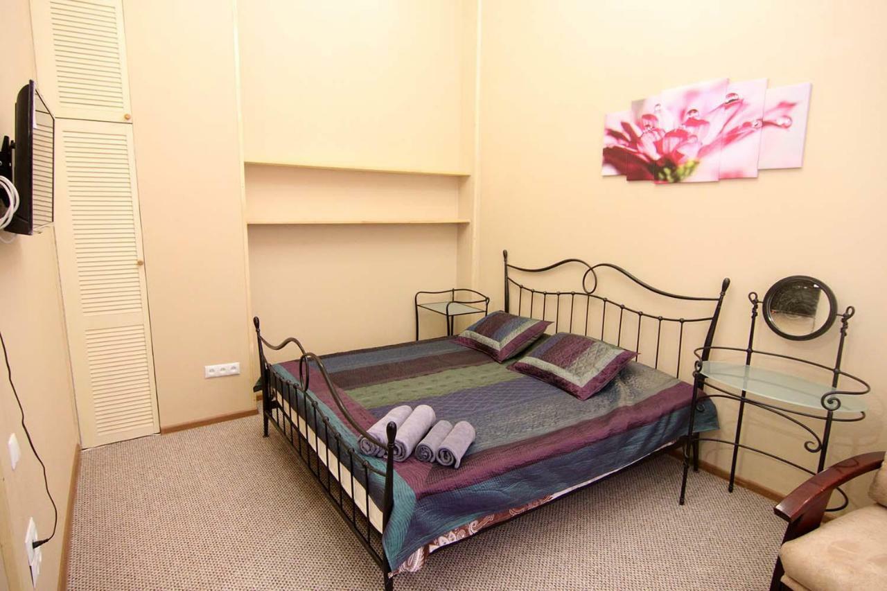 Apart-Hotel On Preobrajenskaya 24 โอเดสซา ภายนอก รูปภาพ