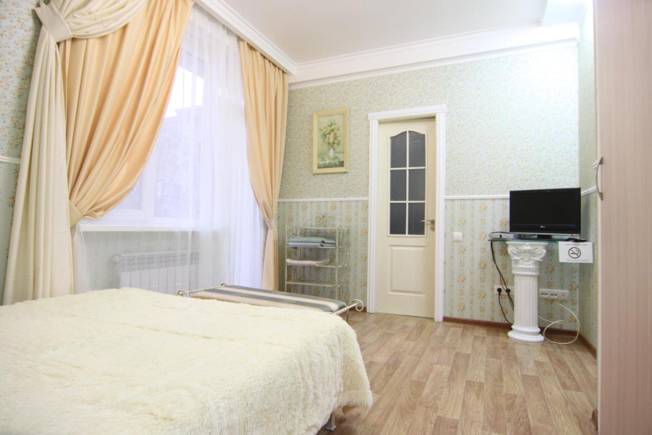 Apart-Hotel On Preobrajenskaya 24 โอเดสซา ภายนอก รูปภาพ